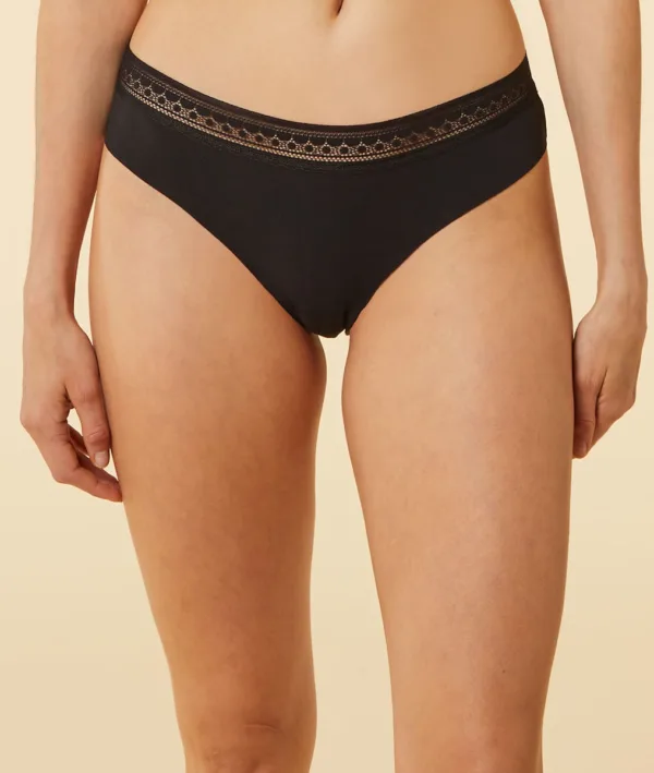 INVISIBLE Microfiber Boyshorts With Lace Details - Image 3