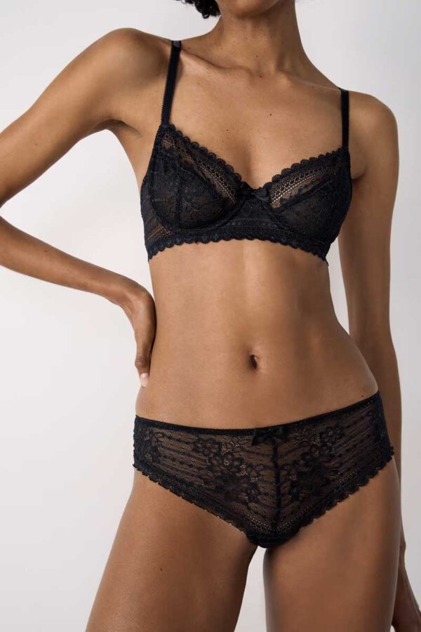 PANAMA Lace Shorty