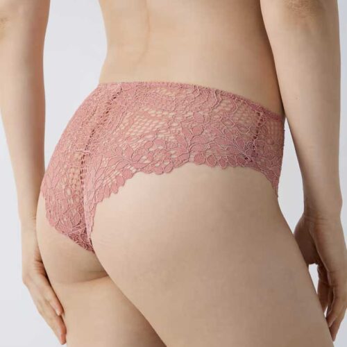 SUCCESS Lace Shorty