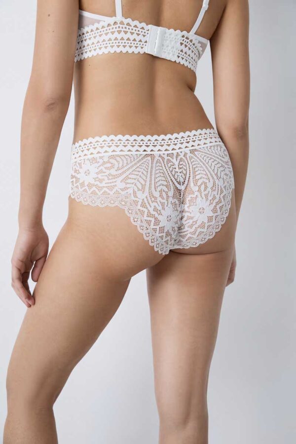 DREAM Lace Shorty - Image 3