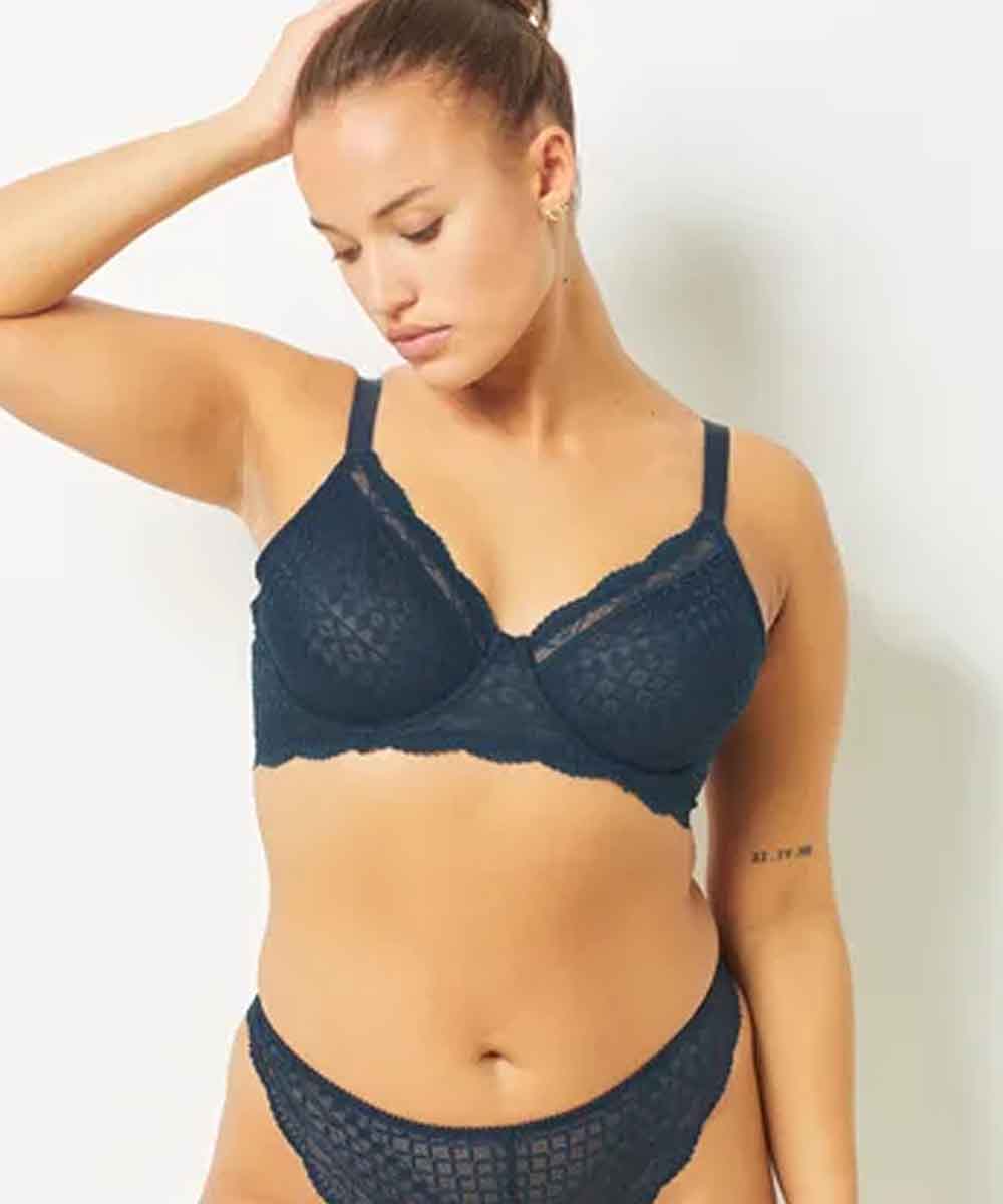 IDOLE Minimizer half cup bra – 1 size - ETAM - Lingerie - Bra