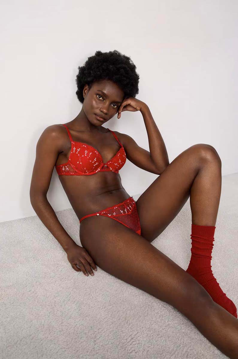 CONQUETE: Embroidered Tulle Thong - ETAM - Lingerie - Panties