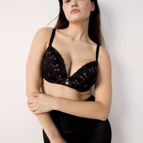 CONQUETE Bra No. 5 - The Lightly Lined Plunge Bra